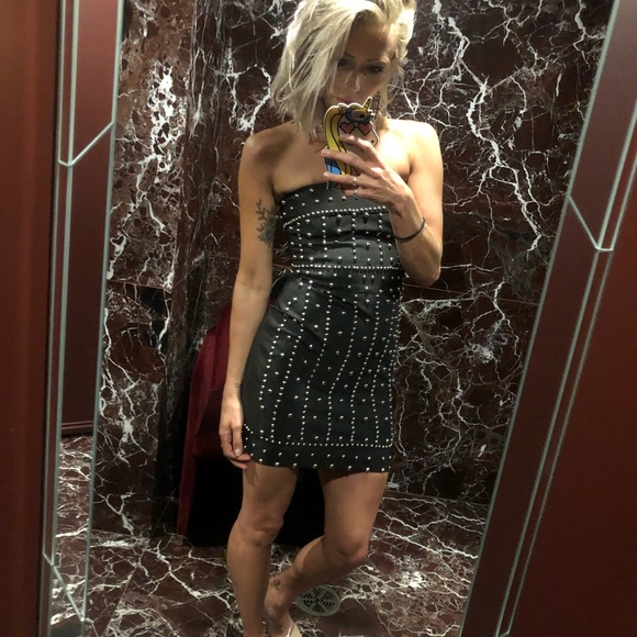 Chic Strapless Black Dress with Metal Stud Detailing - Picture 5 of 7